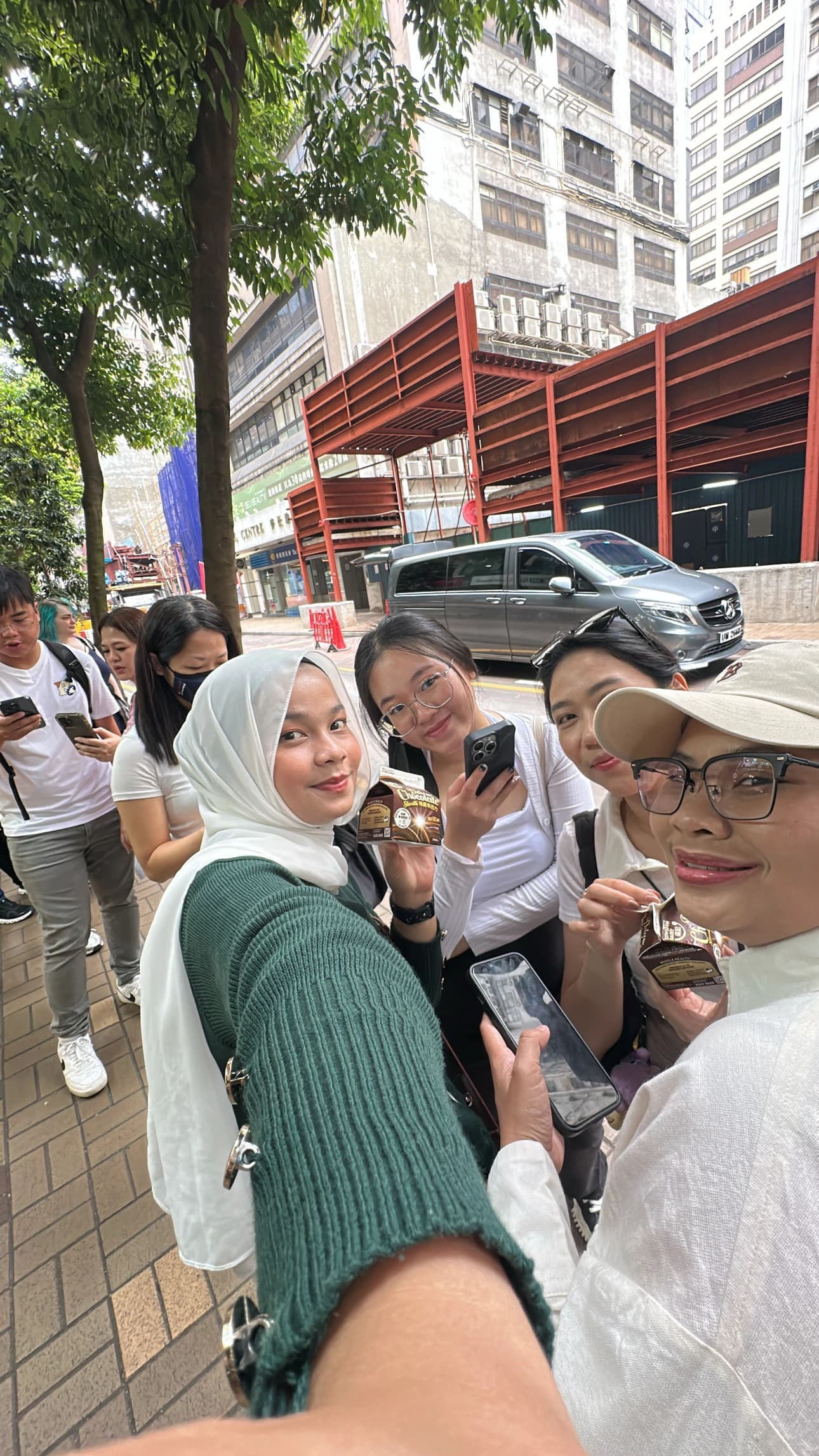 Photo CEO Wiradrana dan Team